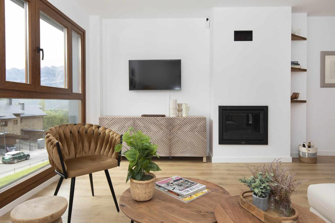 Casa Mia By Bevalle Panticosa Luaran gambar